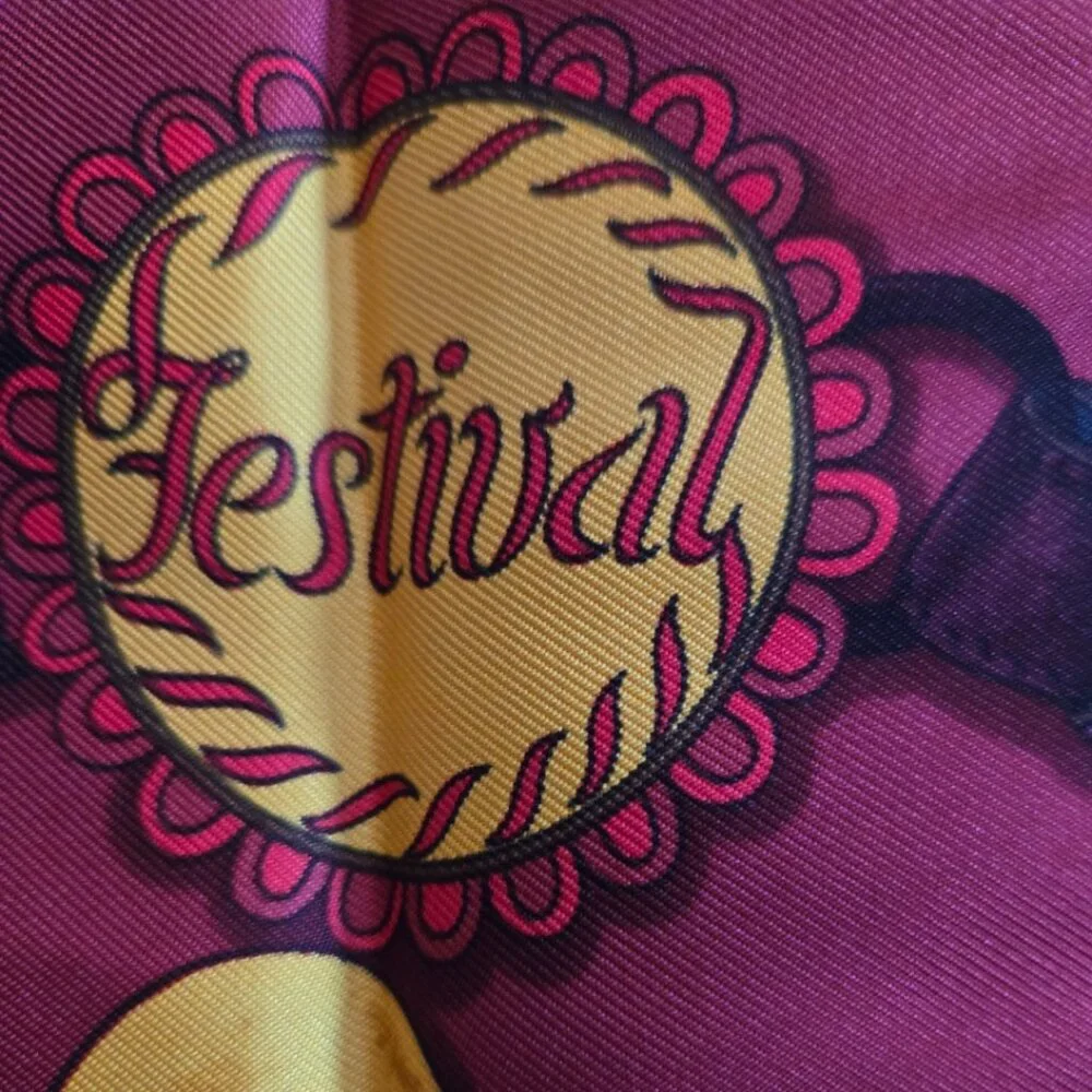 EUC Authentuc Hermes Silk Scarf with Box (Giftable)